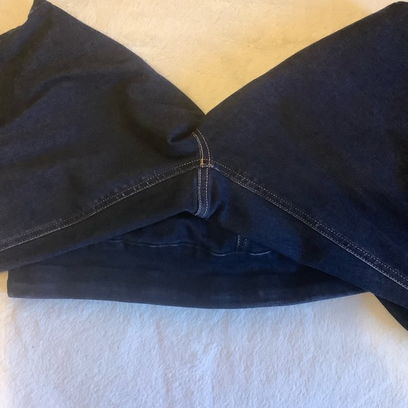 DC SAVVY CROPPED DARK WASH PULL-UP JEANS/ Size 18P - Picture 5 of 8